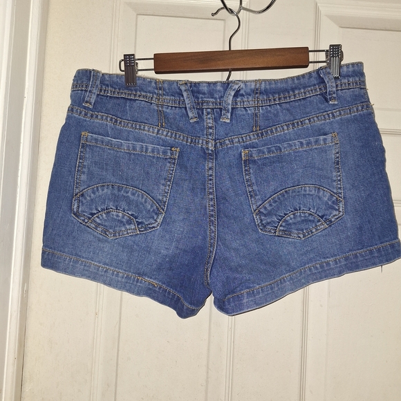 Route 66 Blue Jean Shorts - Picture 3 of 4